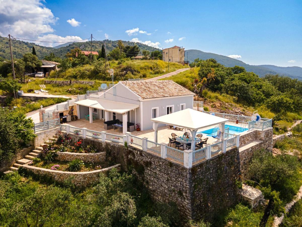 Villa Orizontas Corfu, Private Villa With Breathtaking Views Loutses 外观 照片